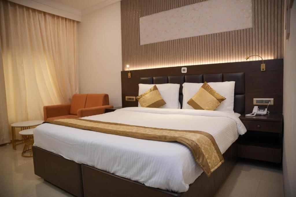 Hotel Vijaydeep Place Near Delhi Airport Nueva Delhi Exterior foto