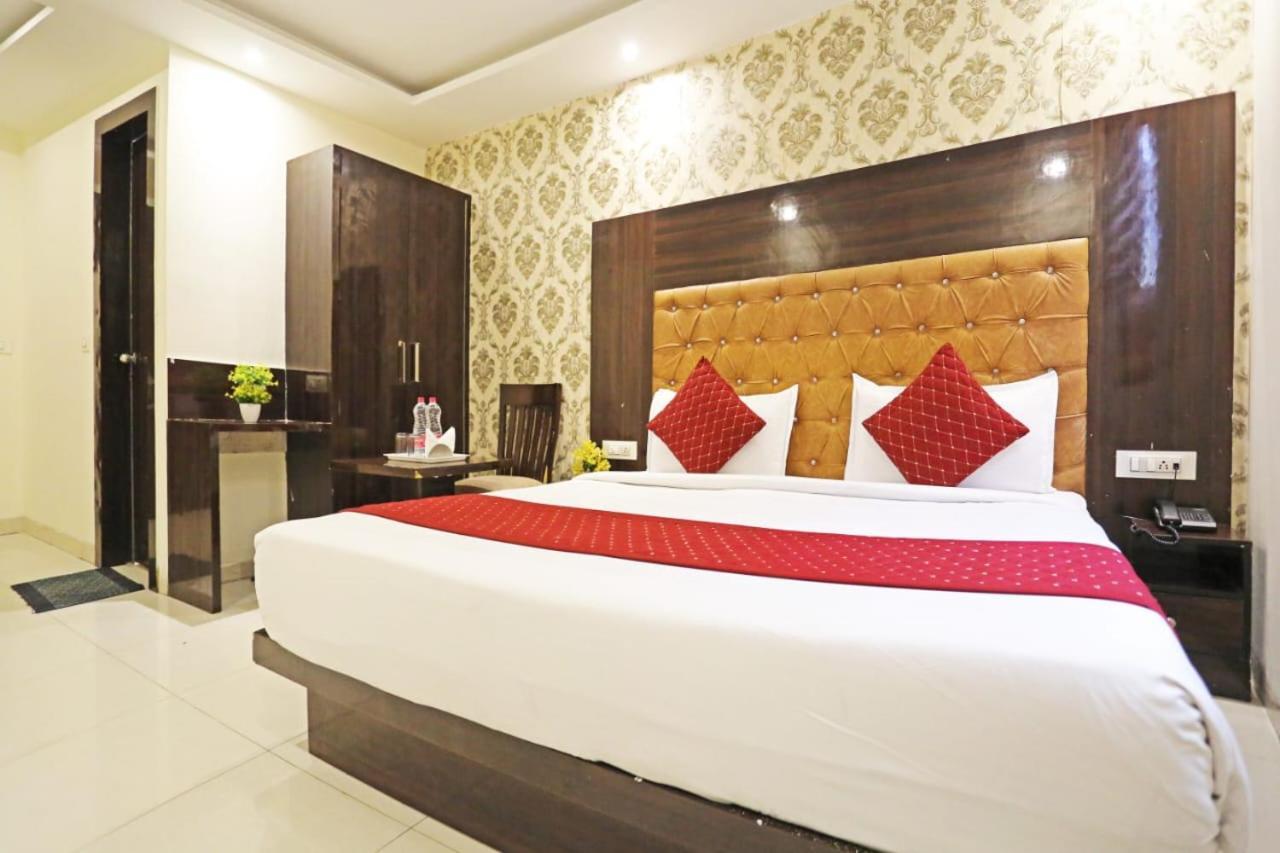 Hotel Vijaydeep Place Near Delhi Airport Nueva Delhi Exterior foto