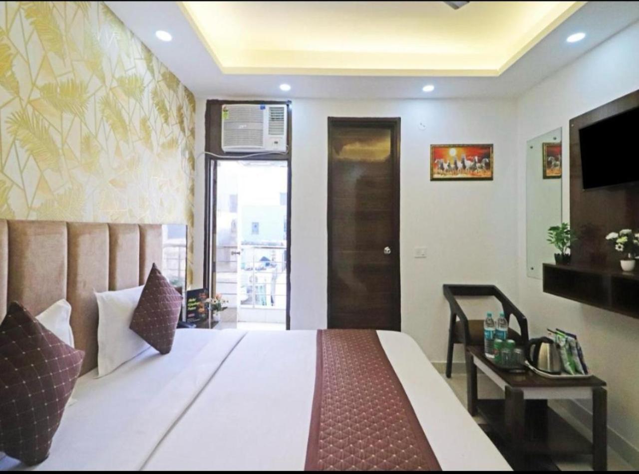 Hotel Vijaydeep Place Near Delhi Airport Nueva Delhi Exterior foto