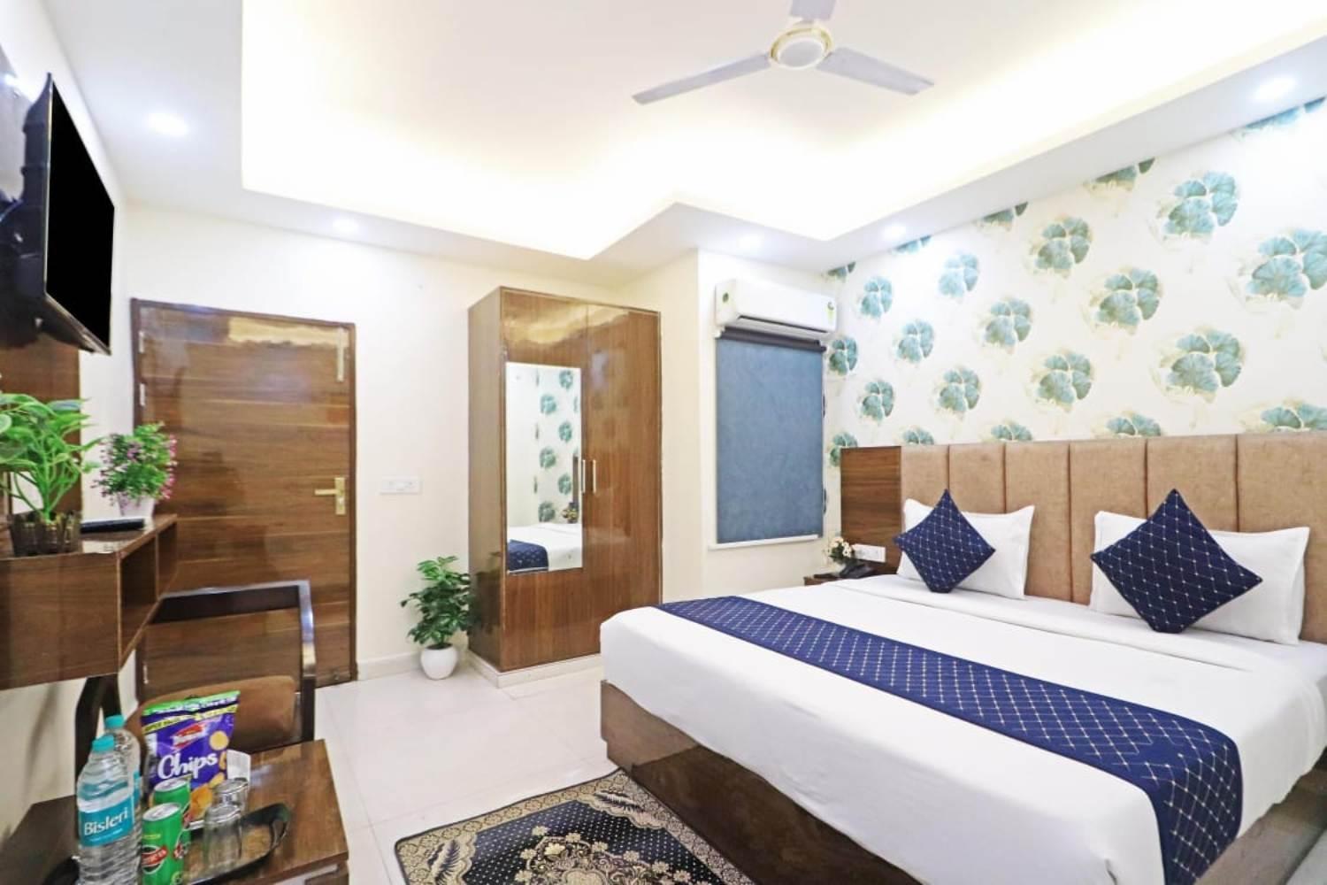 Hotel Vijaydeep Place Near Delhi Airport Nueva Delhi Exterior foto