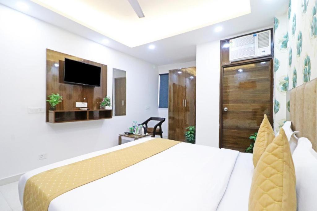 Hotel Vijaydeep Place Near Delhi Airport Nueva Delhi Exterior foto